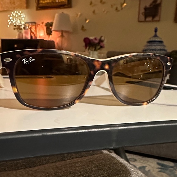 Ray-Ban Tortoiseshell Frame Sunglasses with Brown Lenses